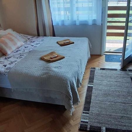 ボニャルツバシュRosy Apartmanアパートメント エクステリア 写真